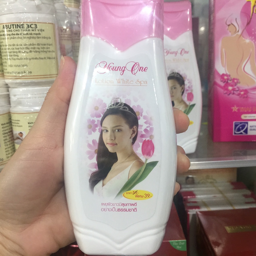 1 chai Lotion Sữa Dưỡng Thể Toàn Thân Cô Gái Tóc Xù White Spa Young One 150ml Thái Lan