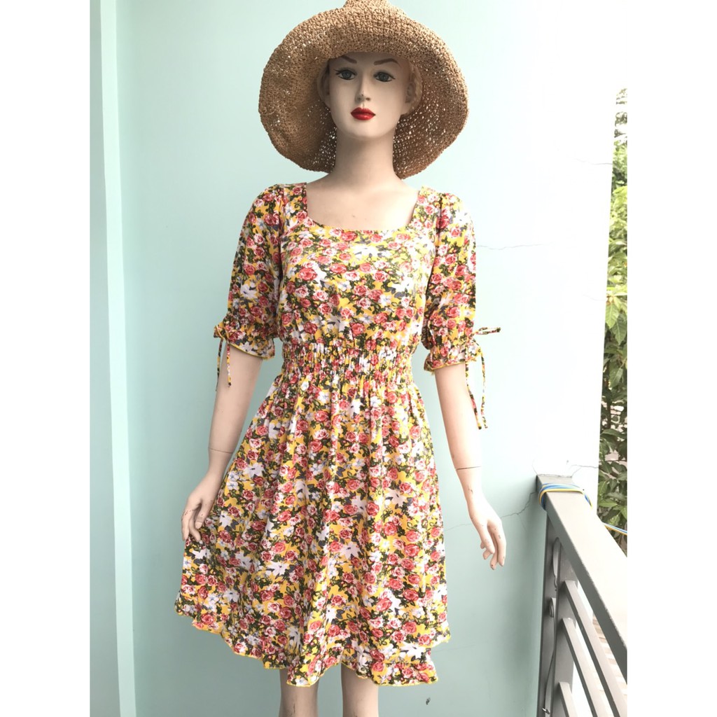 Đầm dự tiệc OoKi, Đầm dáng xòe thiết kế hoa nhí tay phồng DNTAY68