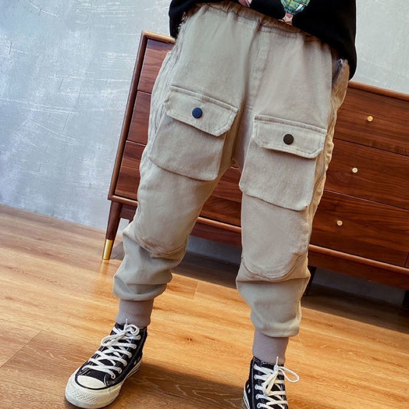Quần dài có túi thời trang đáng yêu dành cho bé trai