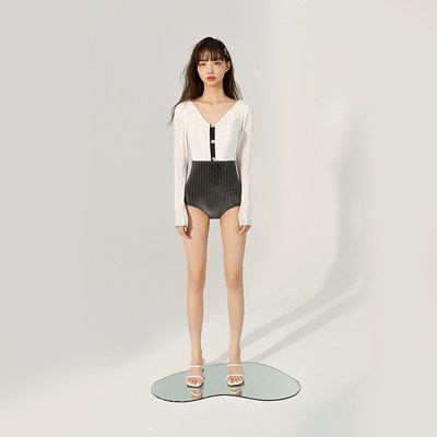 Áo tắm nữ mẫu mới 2020 Áo tắm nữ áo bơi dài tay nữ che bụng tôn dáng | BigBuy360 - bigbuy360.vn