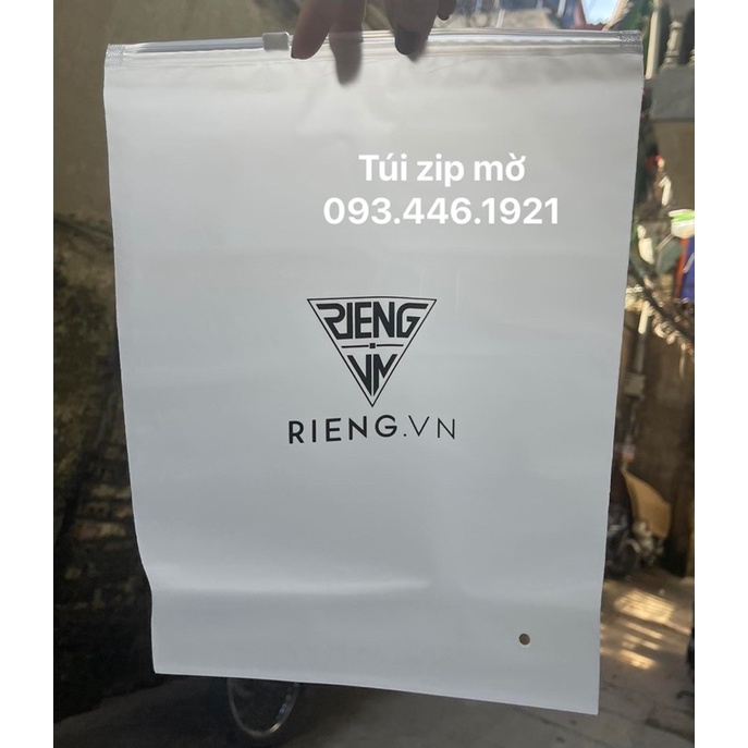 nhận in số lượng 100 cái túi zip lụa khoá kéo