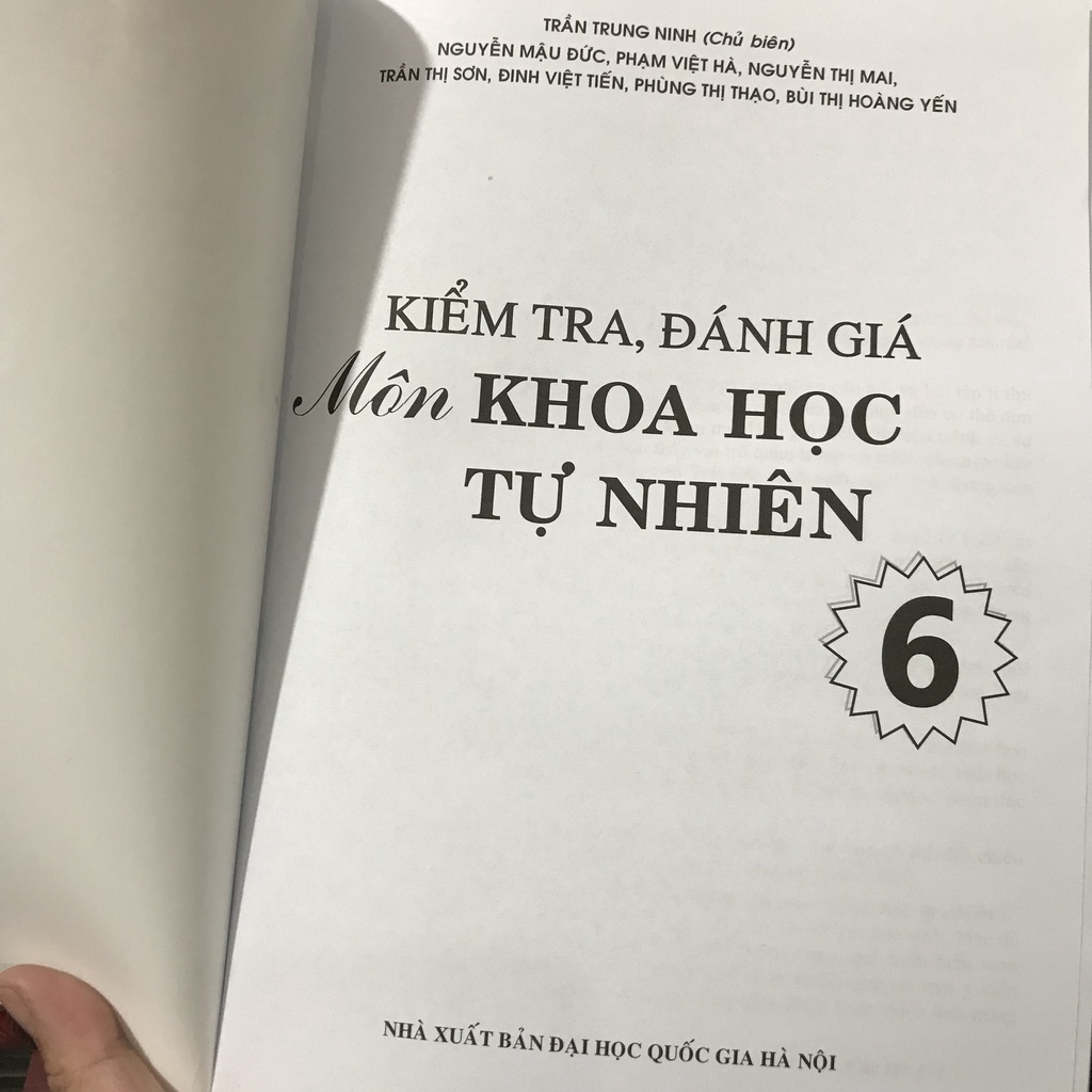 Sách Kiểm tra, đánh giá môn Khoa học tự nhiên lớp 6 (Theo chương trình GDPT mới)