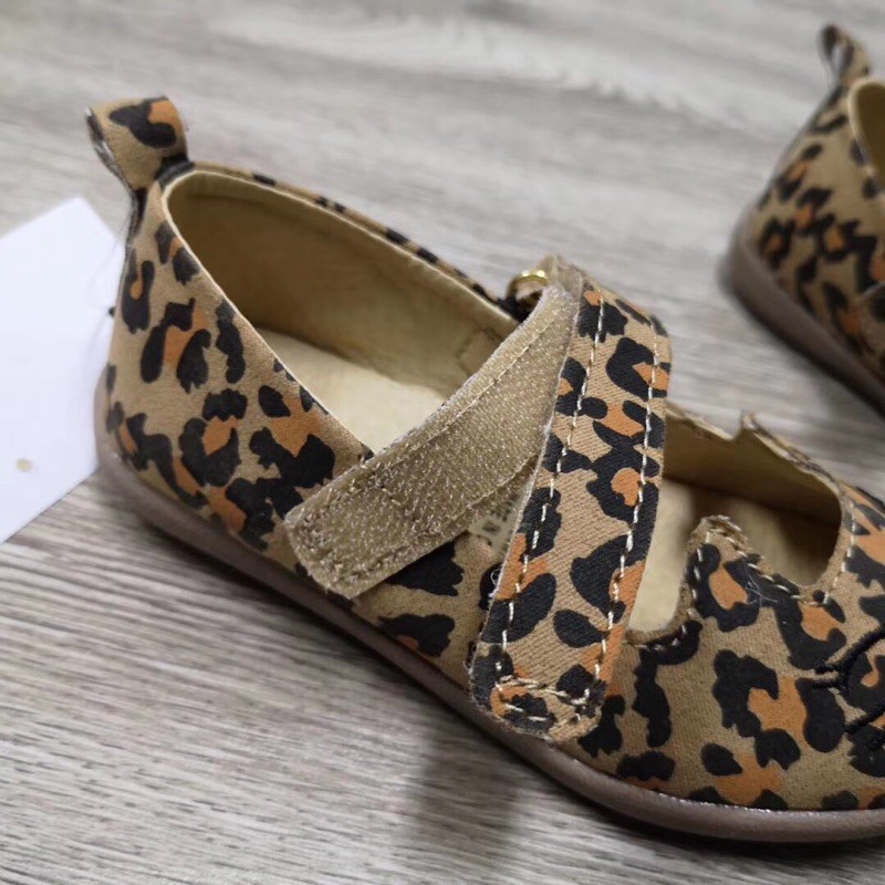 Giày Anko da báo dư xịn đét.