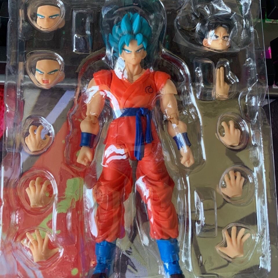Tại chỗ trong nước SHF phiên bản thức tỉnh hồi sinh Dragon Ball Super Saiyan Vua khỉ tóc xanh có thể