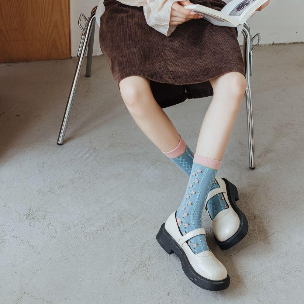 Đôi Vớ Dài Trung Bình In Hình Hoa Tulip Dễ Thương Thời Trang Mùa Thu Cho Nữ