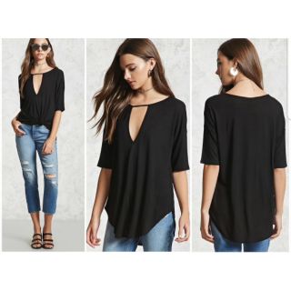 Áo thun cut out f21