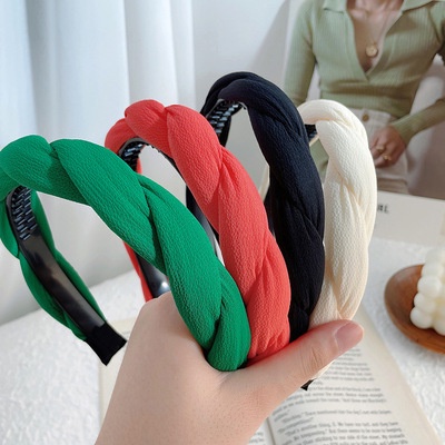 Cài tóc nhiều màu sắc kiểu Hàn Quốc