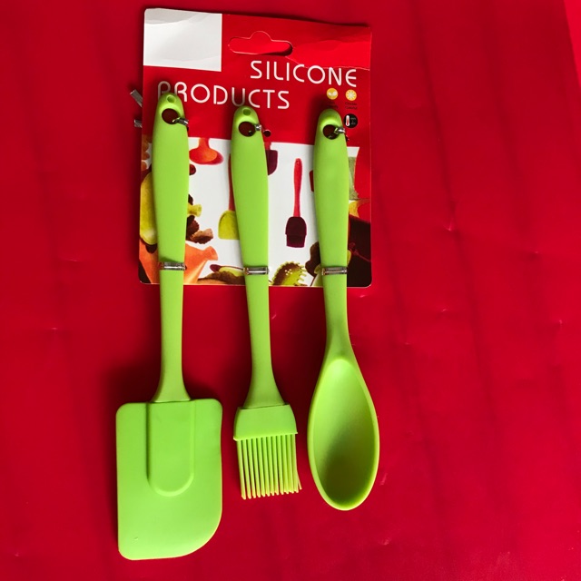 Dụng cụ vét bột + chổi silicone quét dầu