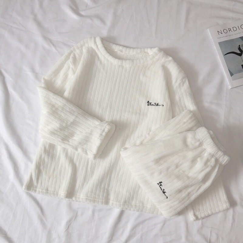 (HÀNG ORDER) Bộ đồ ngủ lông len tăm nhiều màu phong cách Hàn Quốc - GNCM | BigBuy360 - bigbuy360.vn