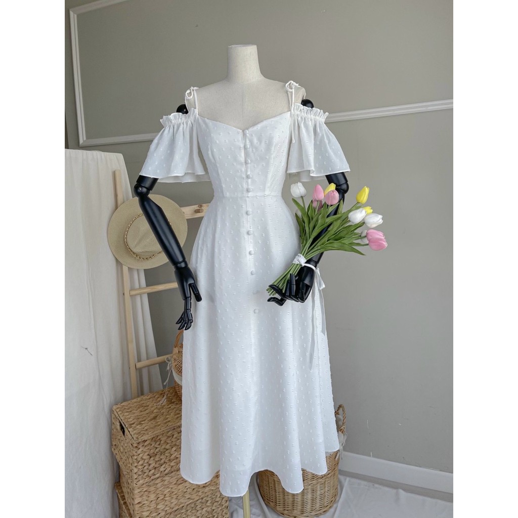 ĐẦM MAXI NÚT BỌC TRỄ VAI CÓ DÂY CỘT VOAN HỘT DÁNG XÒE-hình thật shop chụp
