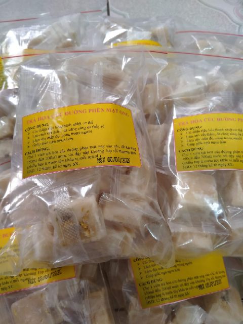 Trà hoa cúc đường phèn mật ong