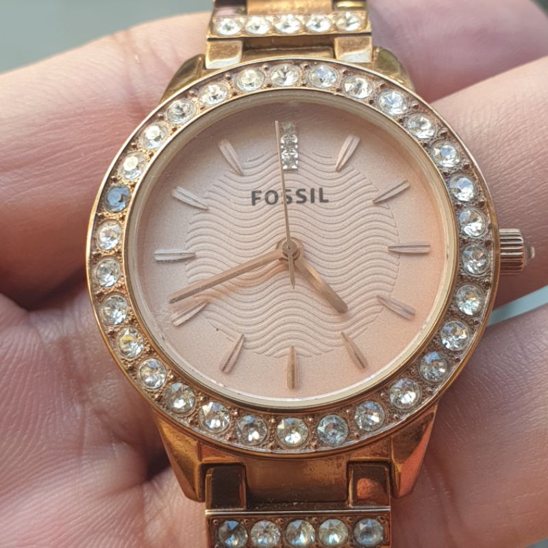 Đồng hồ nữ thương hiệu Fossil của Mỹ
