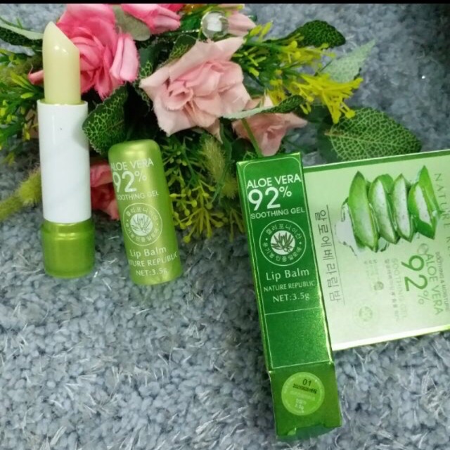 Son Dưỡng Môi Lô Hội ALOE VERA 92,Chiết Xuất 99% Từ Nha Đam (PKT.SHOP)