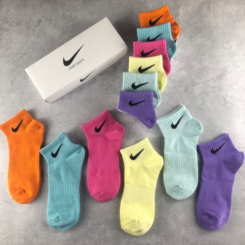 📸Ảnh Thật + Có sẵn📦 Tất Nike Cổ Thấp Nhiều Màu Hộp 6 Đôi Cao Cấp || Vớ Nike Cổ Ngắn Nhiều Màu