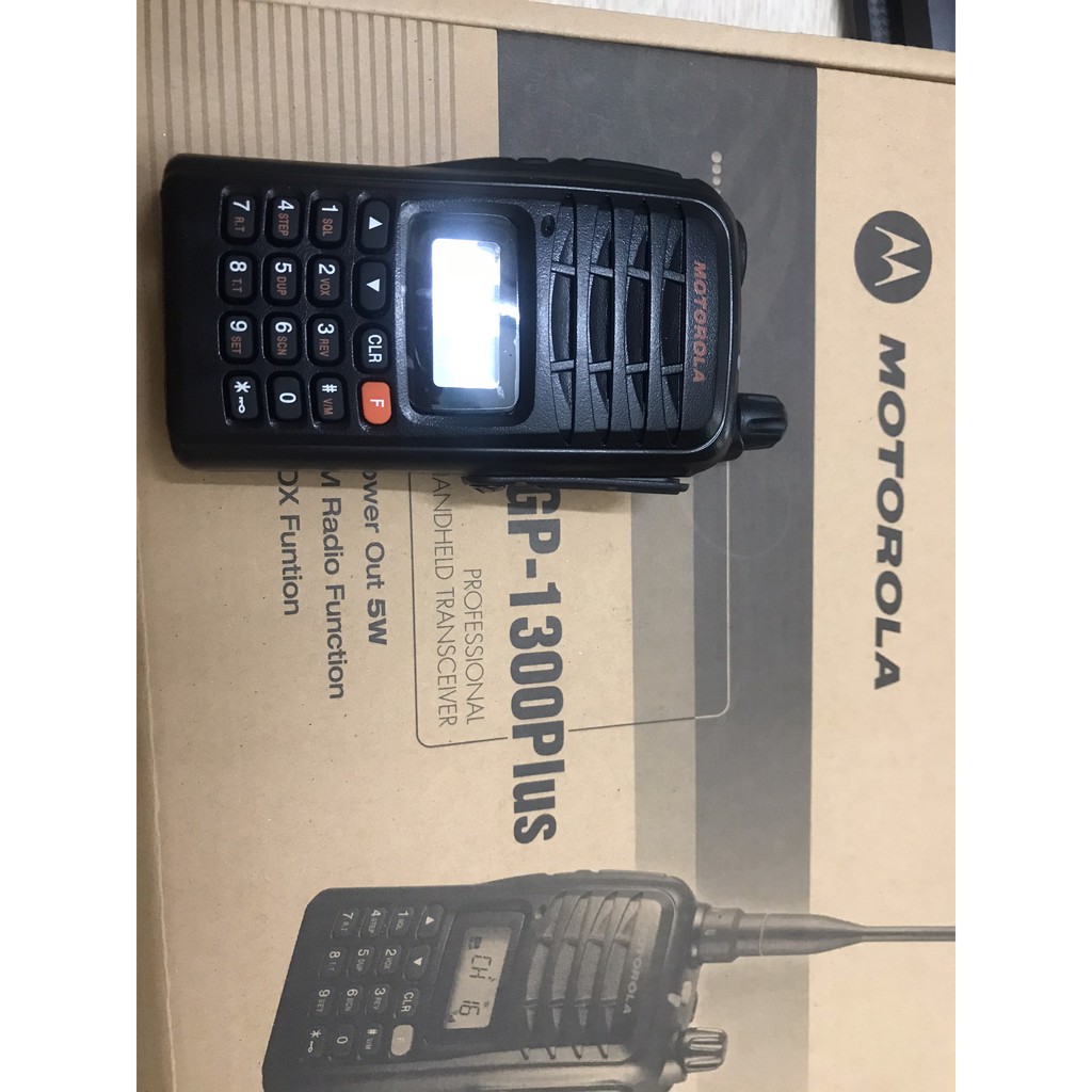 Bộ đàm cầm tay Motorola GP 1300 Plus