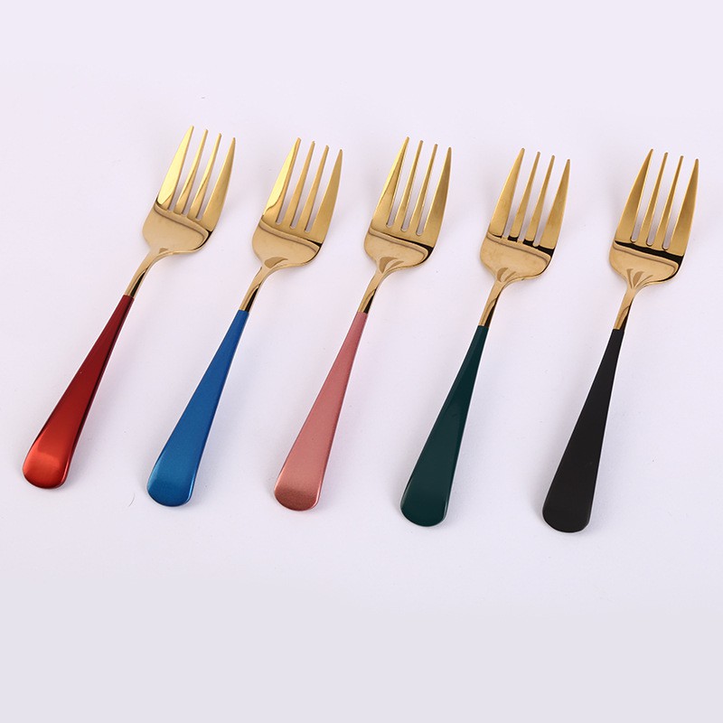 Dĩa inox 304 mạ vàng chuôi nhiều màu đặc sắc được sản xuất theo công nghệ tiên tiến của Nhật Bản Gelife beermart PP | BigBuy360 - bigbuy360.vn