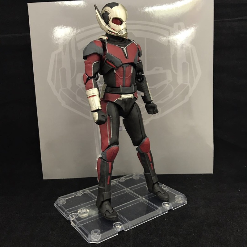 Mô Hình Nhân Vật Ant-man Trong Phim Captain America Cao 17cm