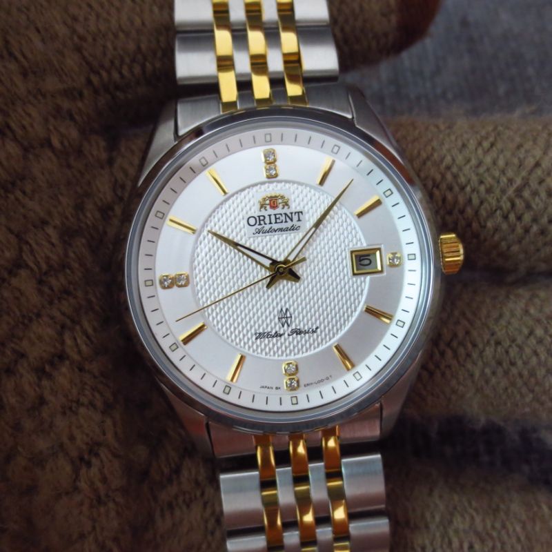 ĐỒNG HỒ CƠ NAM ORIENT AUTOMATIC CLASSIC NHẬT BÃI XỊN - TỰ ĐỘNG NẠP CÓT KHI ĐEO