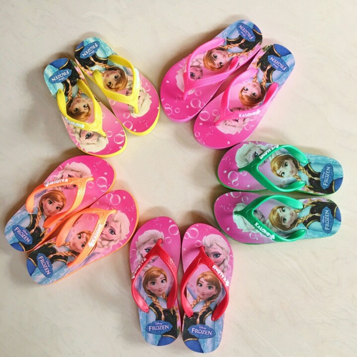 Dép công chúa elsa và siêu nhân (combo 2 đôi)