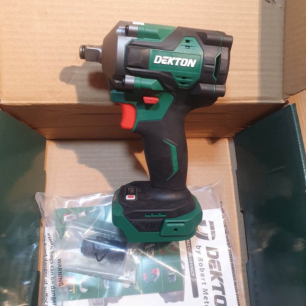 Máy siết bulong 21V 380Nm 1/2 Dekton  Model M21-IW380NCP