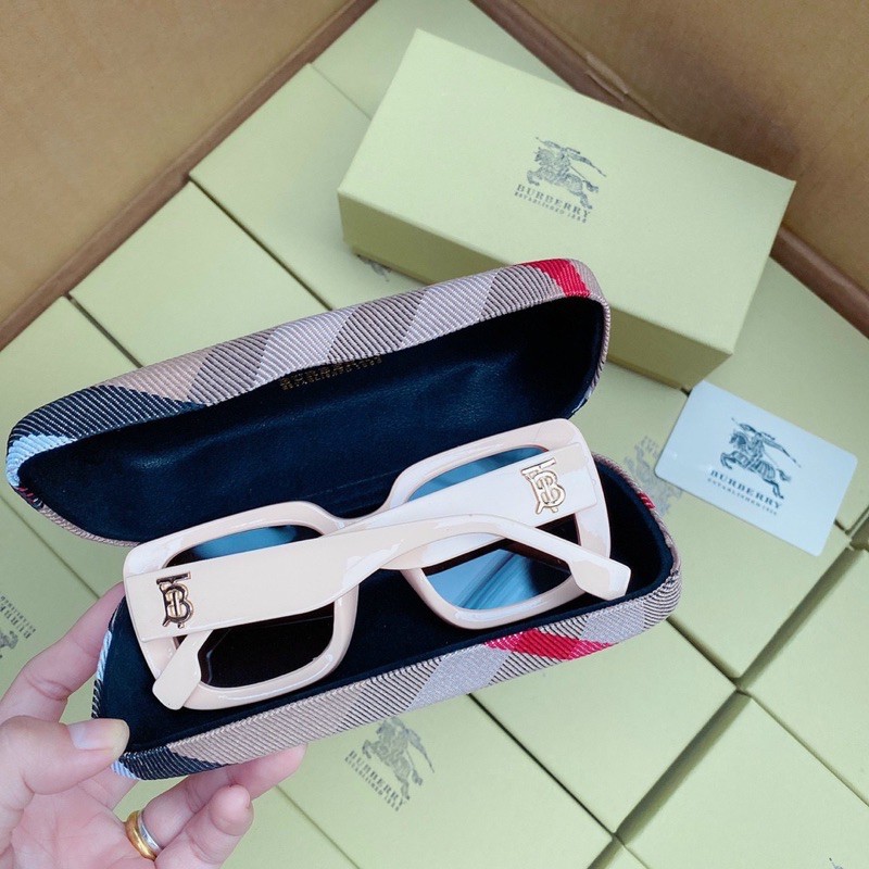 Kính Thời Trang Nam Nữ BBR Dáng Vuông | BigBuy360 - bigbuy360.vn