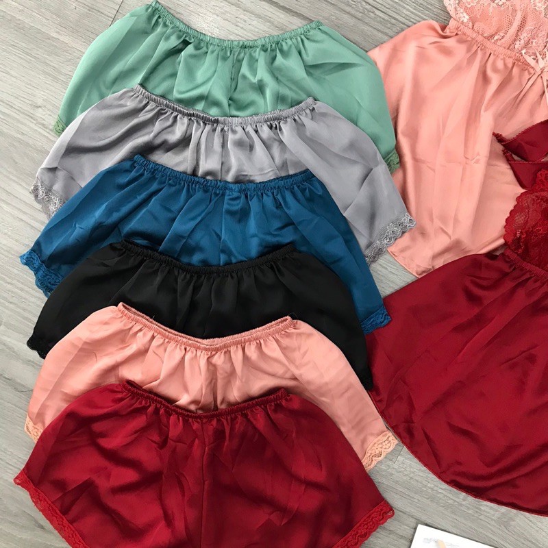Đùi satin cột nơ , làm yếm mặc đc 2 kiểu ạ