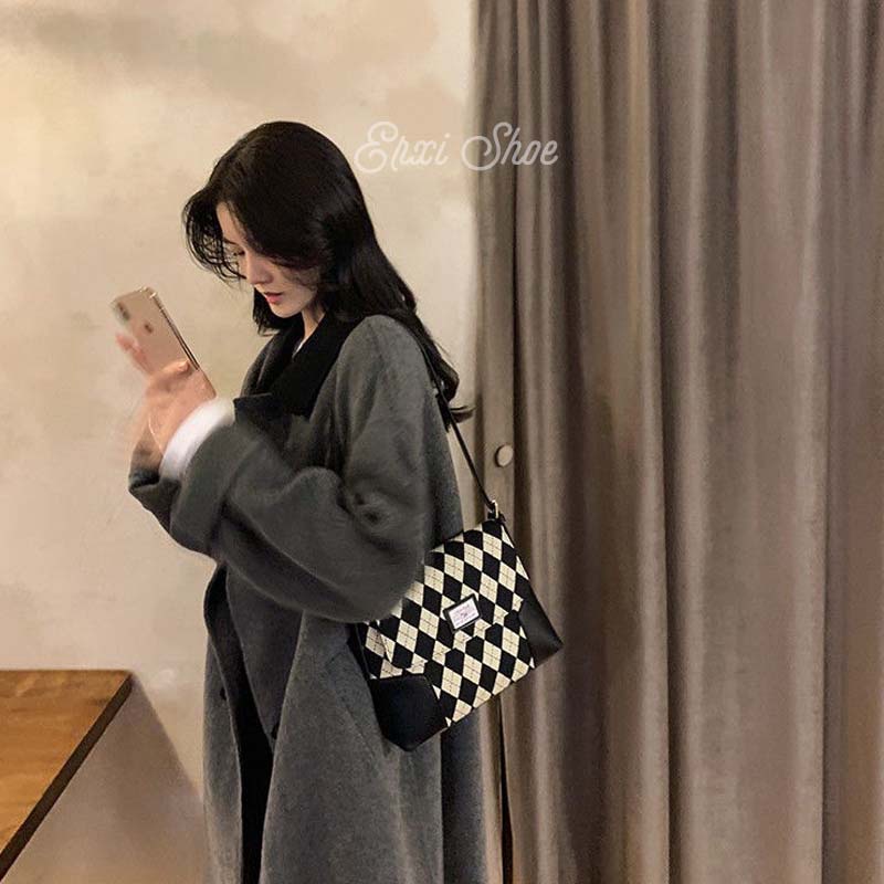 Oeteo Túi Xách Đeo Vai Cỡ Lớn Họa Tiết Caro Màu Nâu Dễ Thương Cho Nữ