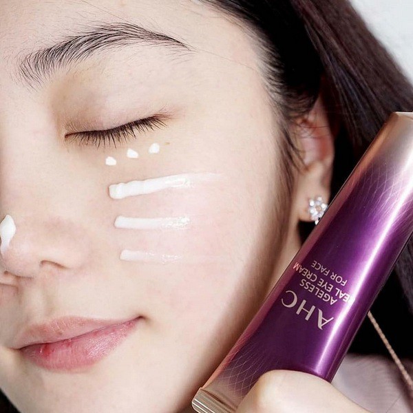 Kem Dưỡng Da Vùng Mắt Và Mặt AHC Ageless Real Eye Cream For Face