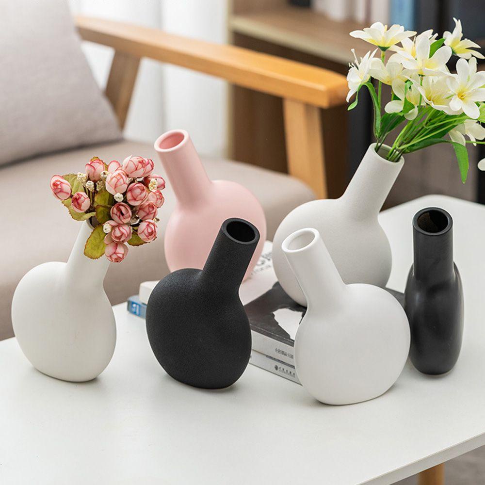 Bình Hoa Bằng Sứ Thiết Kế Độc Đáo Dùng Trang Trí Văn Phòng