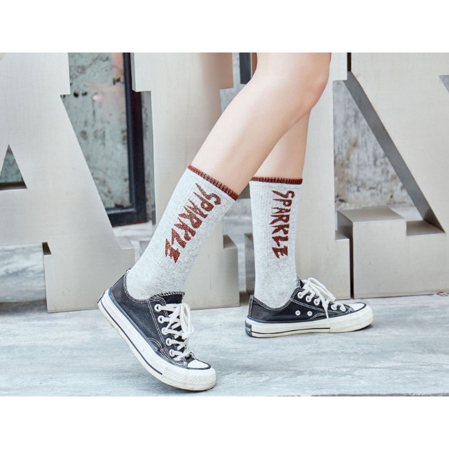 Vớ Tất cao cổ thể thao chữ SPARKLE Nam Nữ phong cách trẻ trung, cá tính, năng động.
