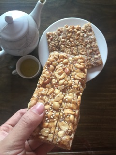 2kg KẸO LẠC nhà tự làm
