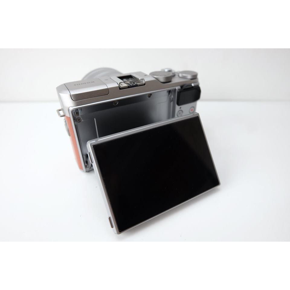 Bán Máy ảnh Fujifilm XA5 + Kit 15-45mm