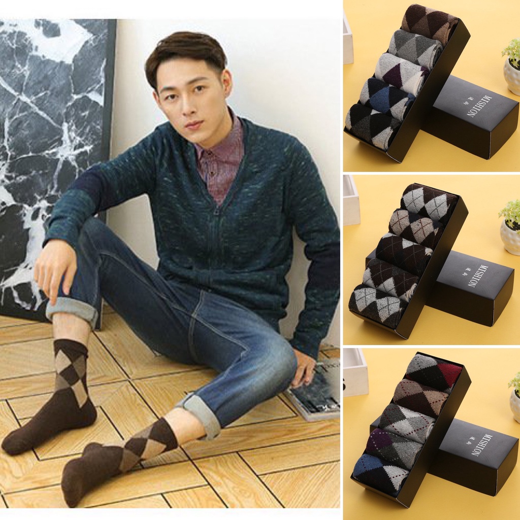 Set 5 đôi tất len họa tiết cao cổ đi giày tây