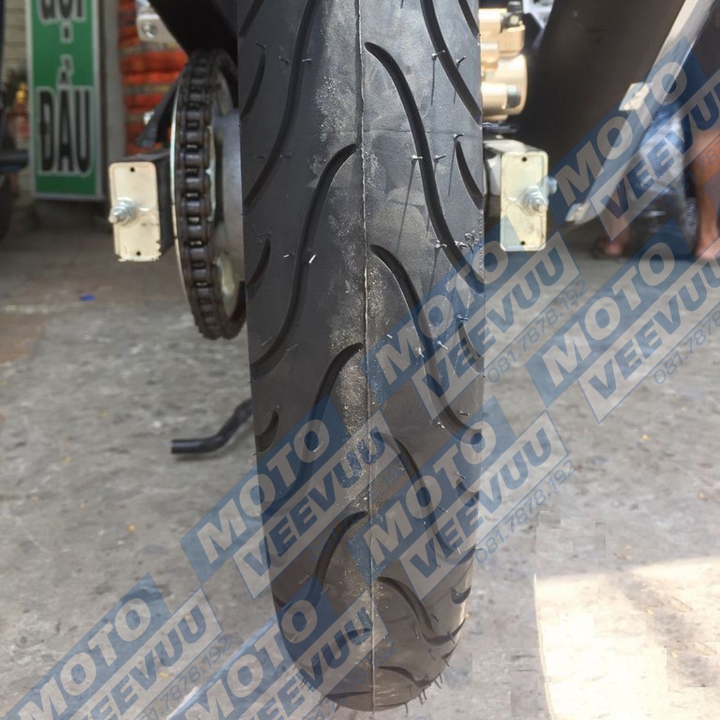 Vỏ lốp xe máy Michelin 80/90-17 TL Pilot Street (Lốp không ruột)