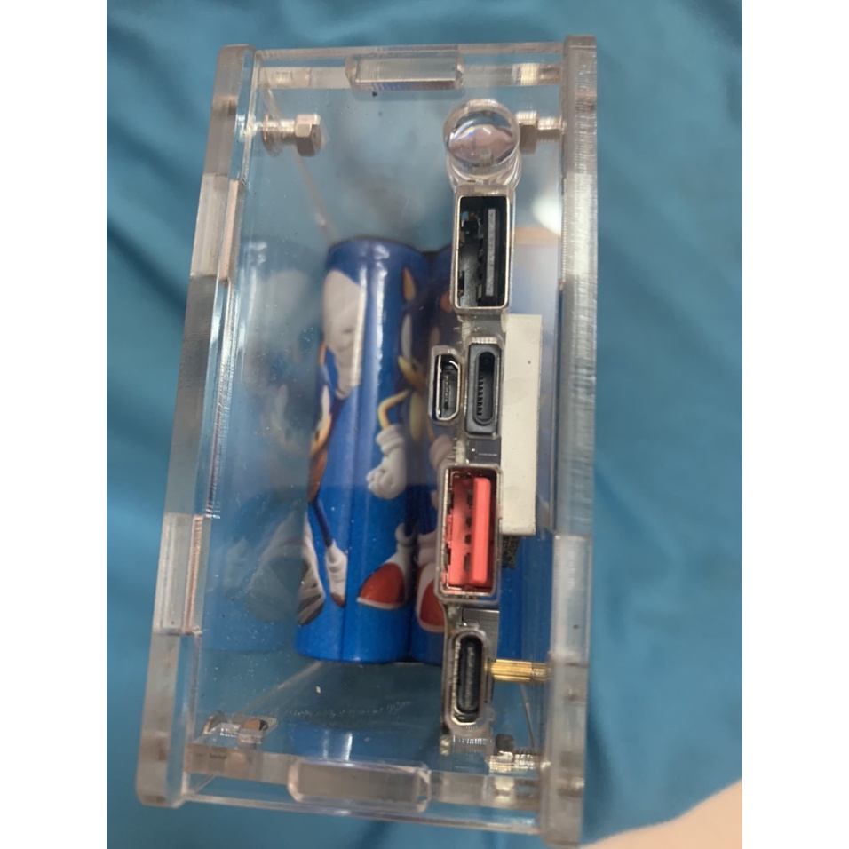 Sạc dự phòng 41.600 mah mica trong suốt siêu ngầu