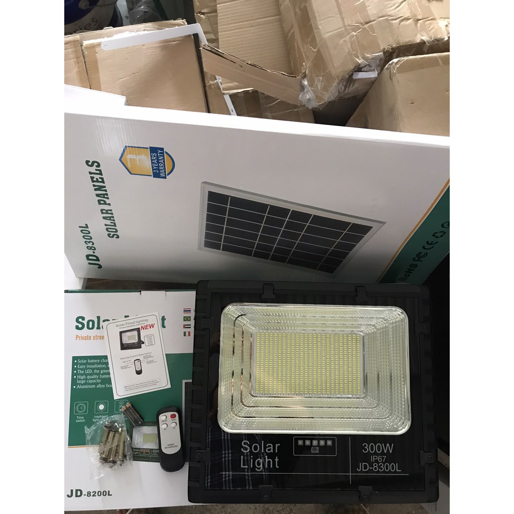 ĐÈN PHA LED NĂNG LƯỢNG MẶT TRỜI JINDIAN 300W JD-8300L