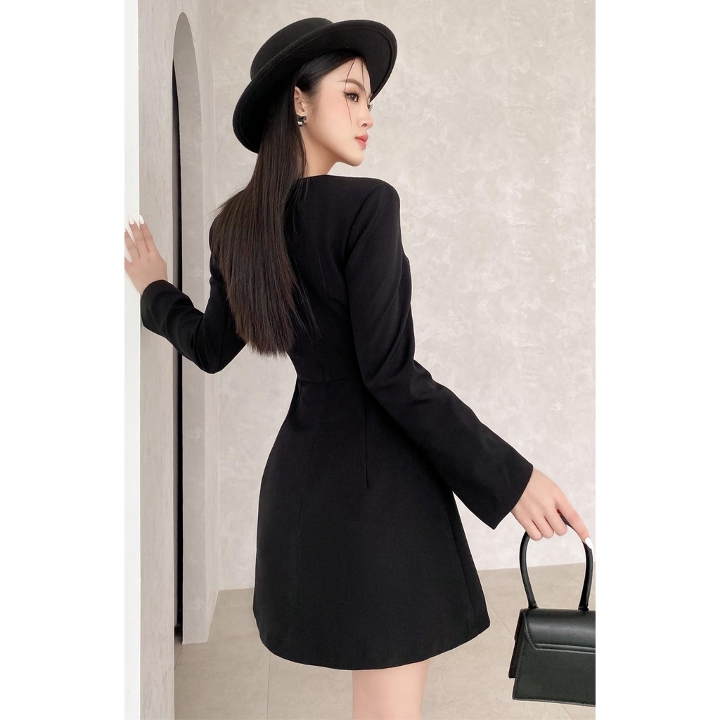 Đầm đen đi dự tiệc thiết kế cổ V hở bụng, tay dài sang chảnh - Marina