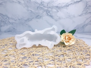 KHUÔN MOUSSE CÚN NẰM
