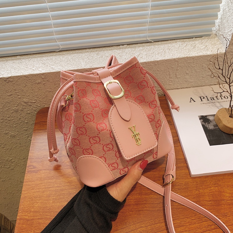 IELGY Túi Đeo Vai Hình Xô Chất Lượng Cao Thời Trang Cho Nữ