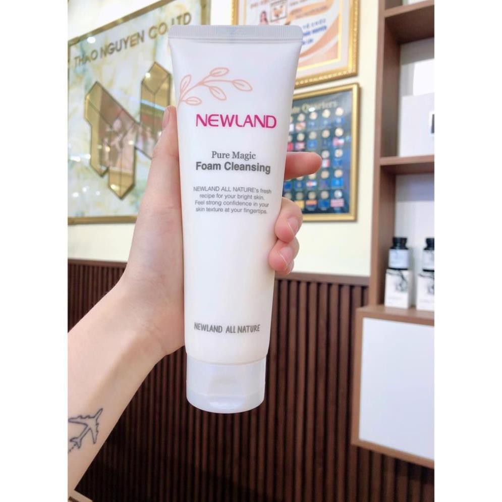 Free Ship Freeship Sữa rửa mặt Newland Pure Magic | BigBuy360 - bigbuy360.vn