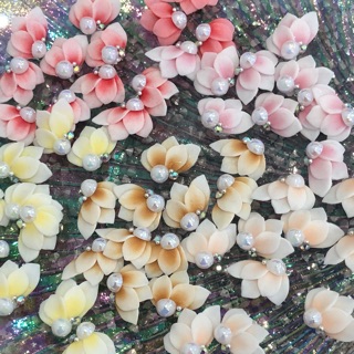 Hoa bột (cúc góc)- phụ kiện nails