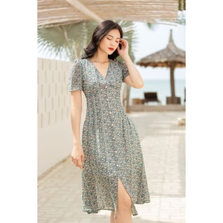 Đầm hoa cổ V đắp