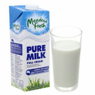 Sữa tươi nguyên kem Meadow Fresh Hộp 1L DATE 2.2023