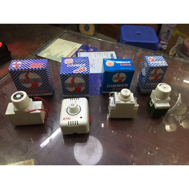 Chiết áp dùng cho đèn và quạt 1000W