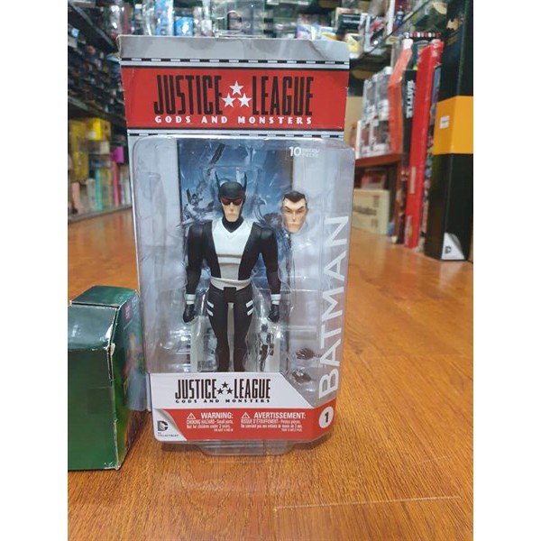 MÔ HÌNH CHÍNH HÃNG DC COLLECTIBLES BATMAN GOD AND MONSTERS