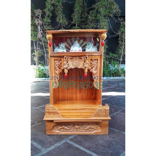 Bàn thờ thần tài ông địa có hộp đèn