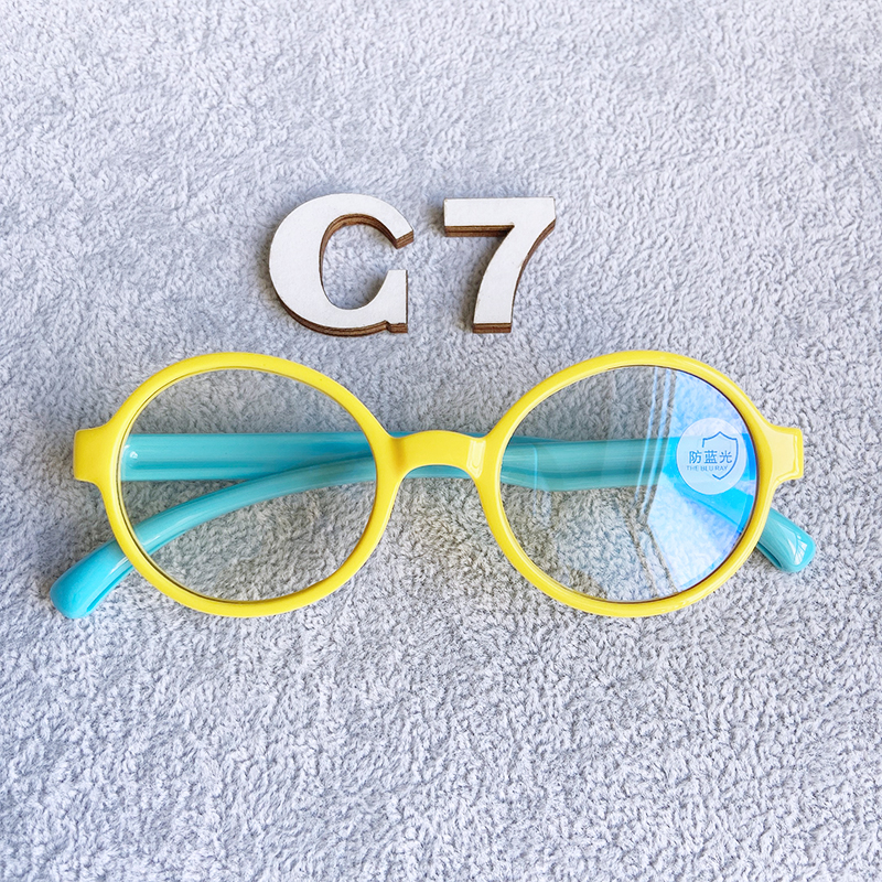 Mắt Kính Chống Bức Xạ Thiết Kế Gọng Silicon Cho Bé