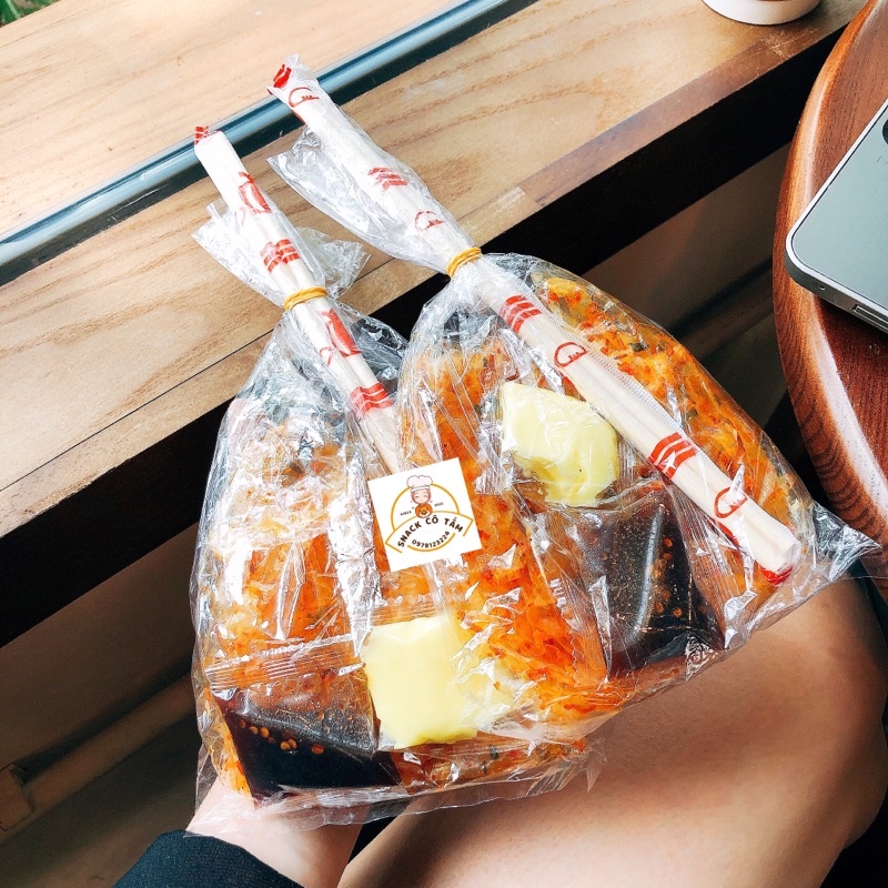 Sợi trộn bơ sốt me kèm đũa-Bánh tráng trộn tẩm vị ăn liền ngon ngất ngây/Snack Cô Tấm