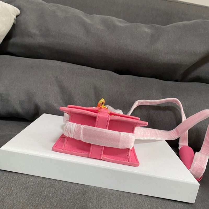 Túi xách Jacquemus sz 13 và 17 chất da bò