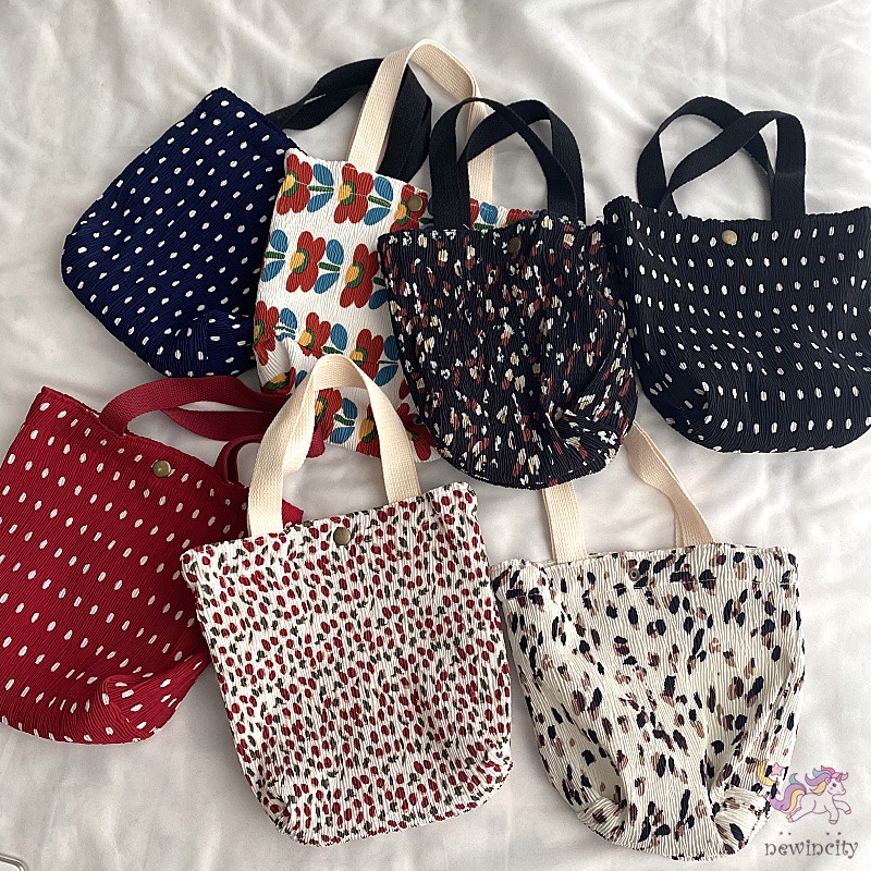 Túi xách tay in họa tiết hoa phong cách Hàn Quốc hợp thời trang cho bé gái